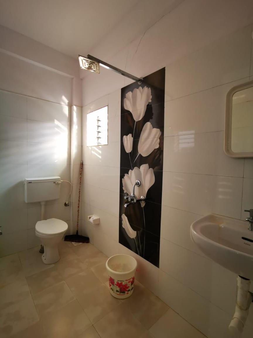 Ivon Guest House Arambol Bilik gambar
